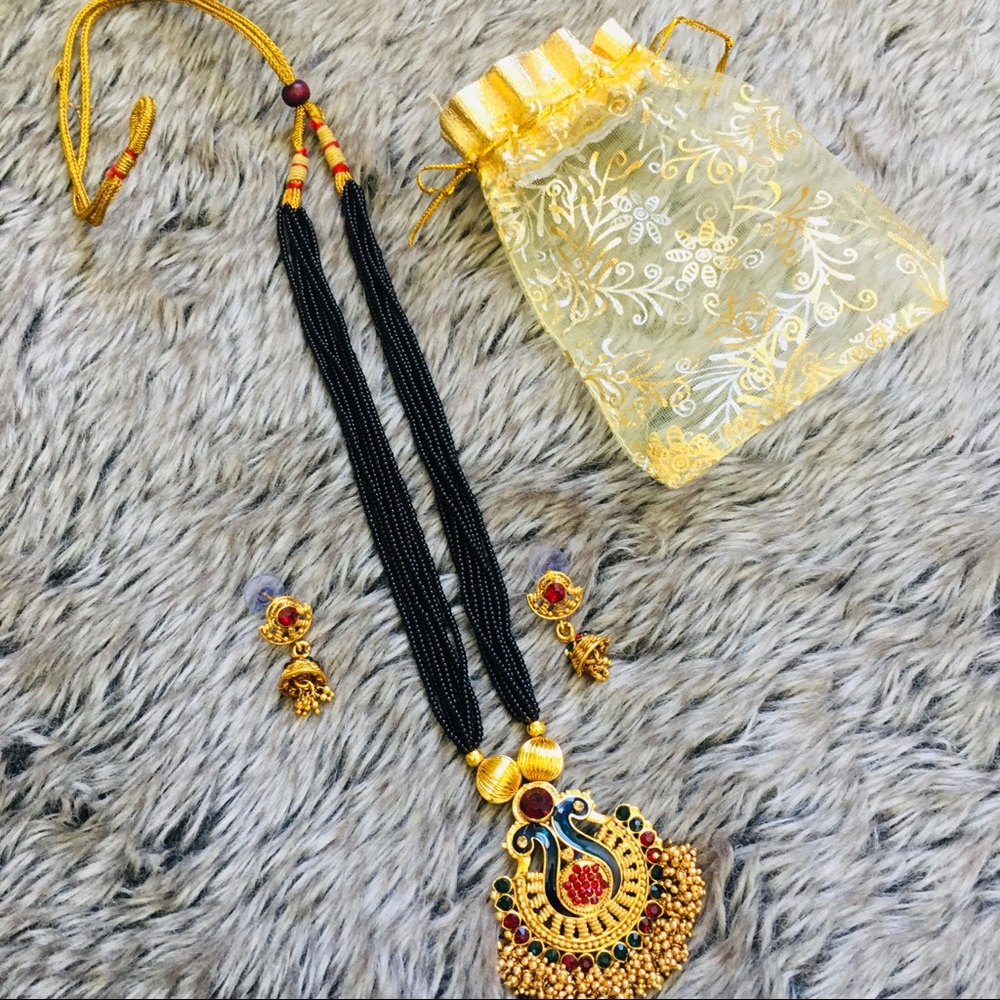 Black Beaded gold necklace and earrings set